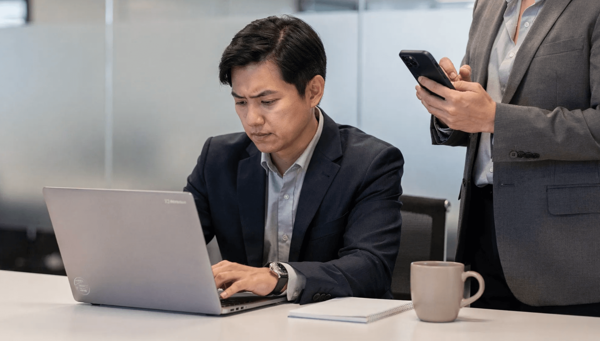 Secure information sharing with zero-trace links